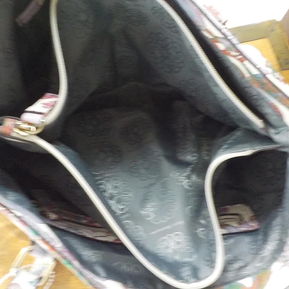 NWOT Tote Bag/ Wallet - Picture 9 of 13
